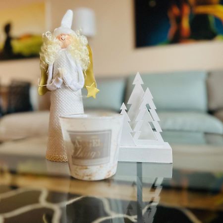 After Six Apartment Братислава Екстериор снимка