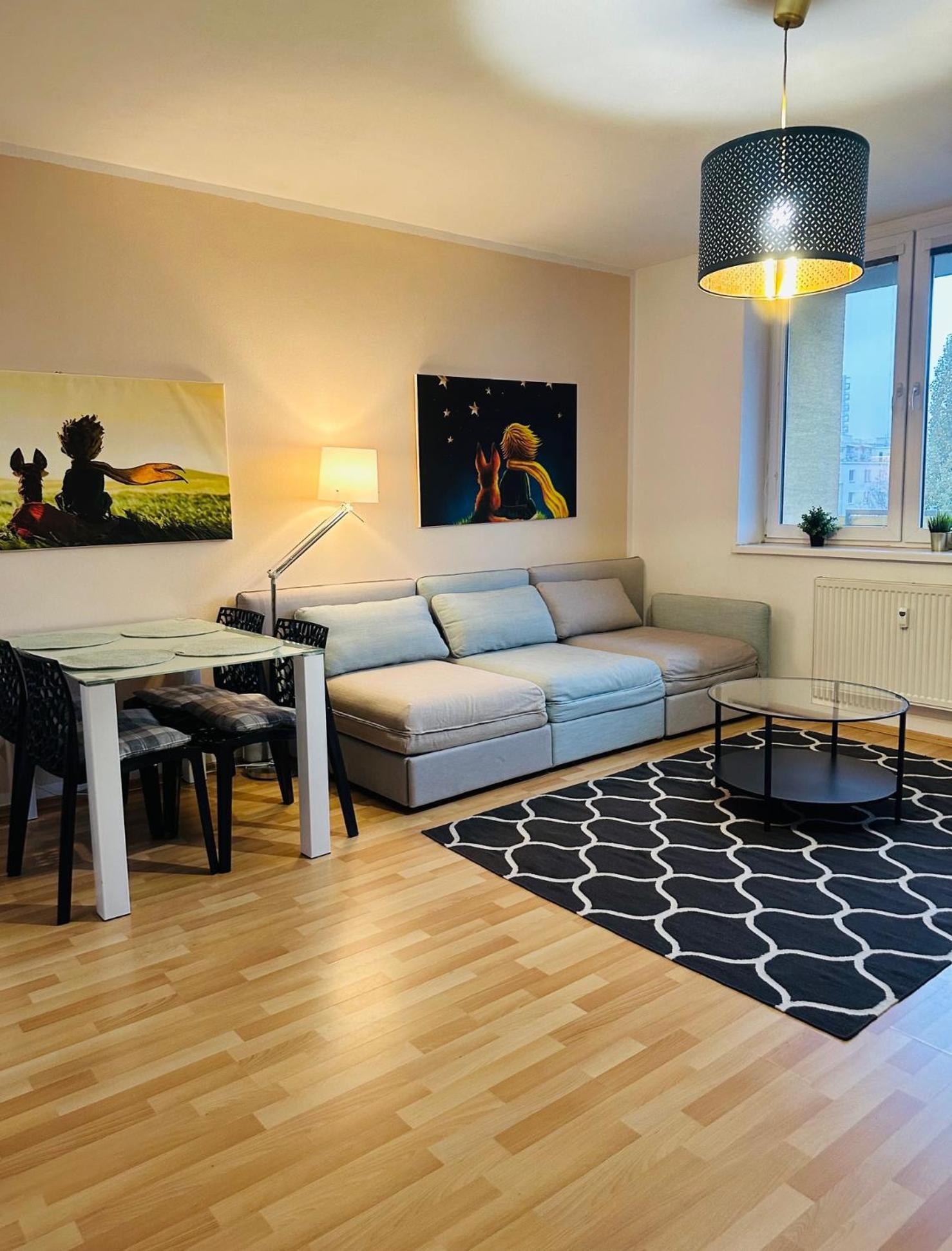 After Six Apartment Братислава Екстериор снимка
